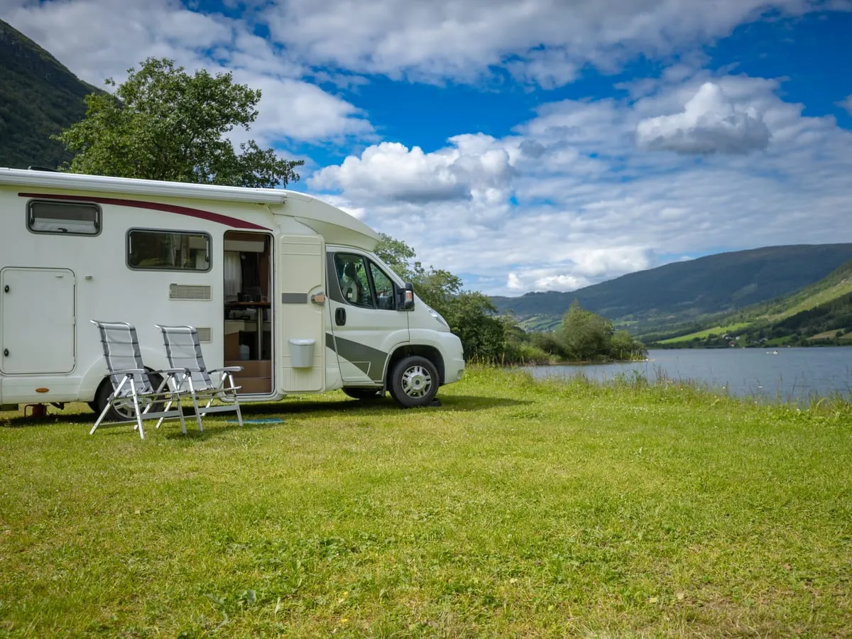 Large motorhome by a lake for motorhome C1 training in the North West
